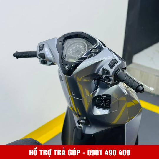 Lead 125