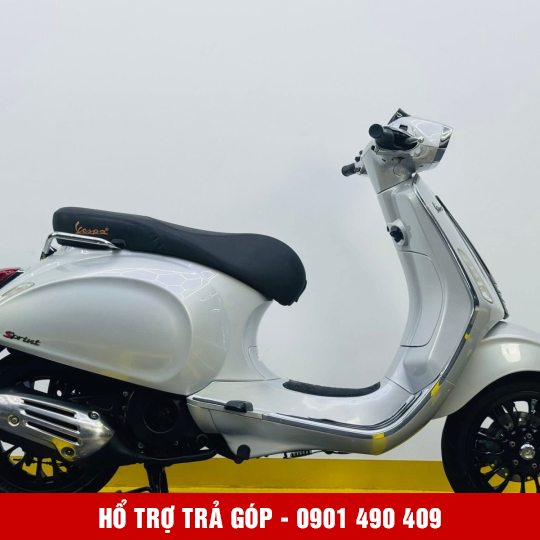 Vespa sprint 50X1-05294